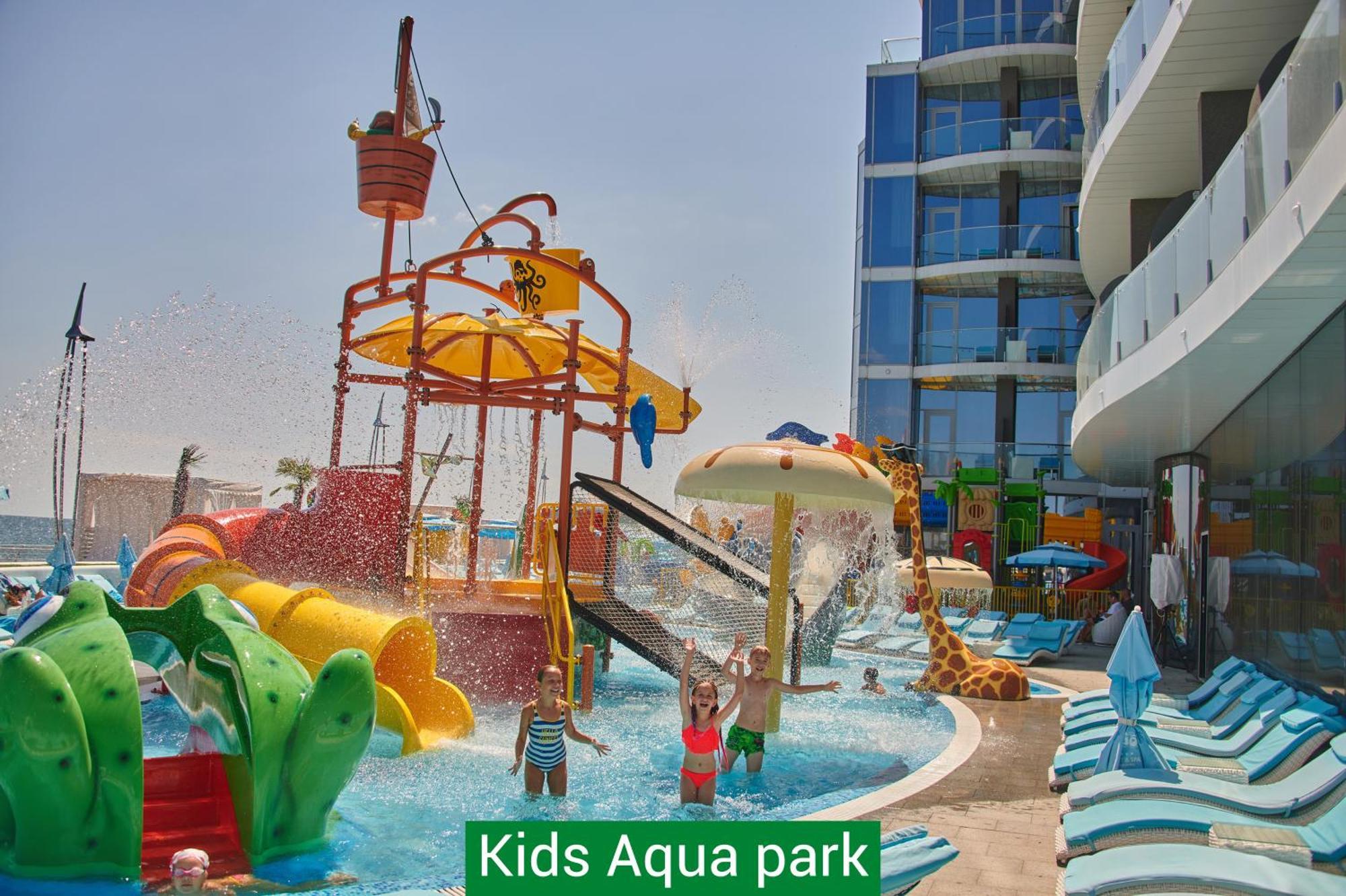 Nemo Hotel Resort & Spa Odessa Exterior foto Kids Aqua Park
